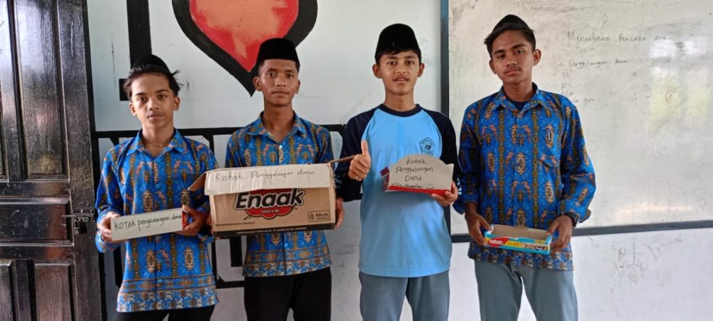 MI Miftahul Huda Gelar Do'a dan Donasi Untuk Palestina